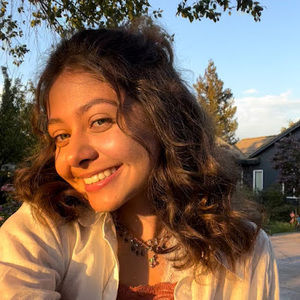 Meet your Posher, Mia